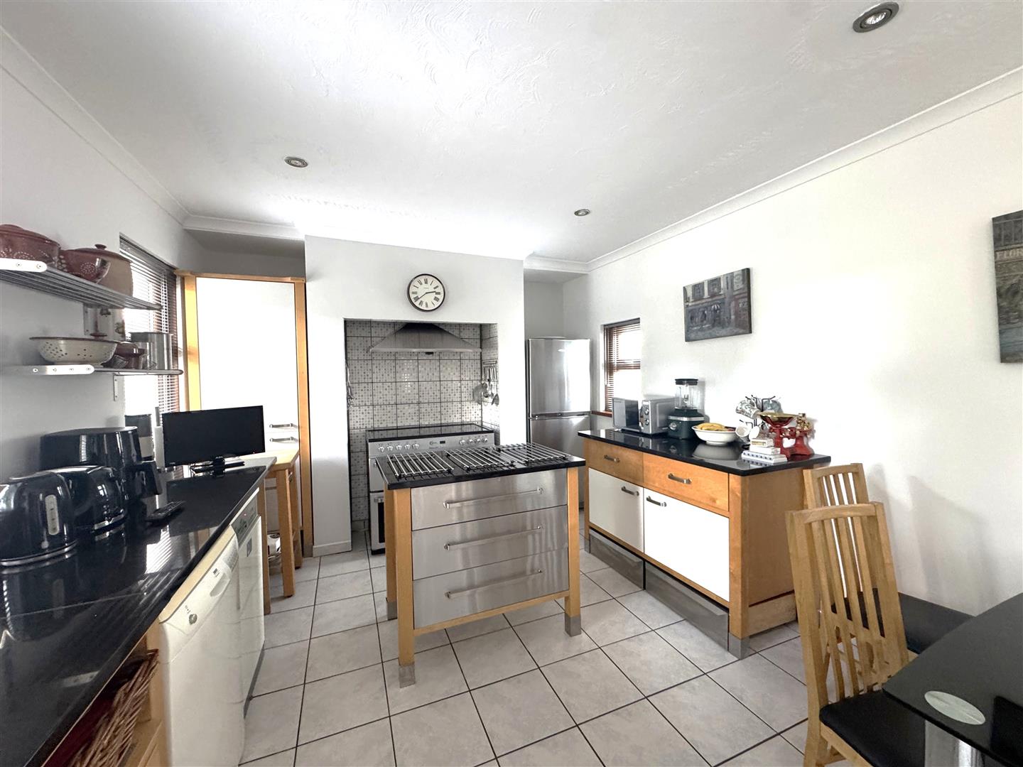 New Road, Ystradowen, Swansea, SA9 2YY